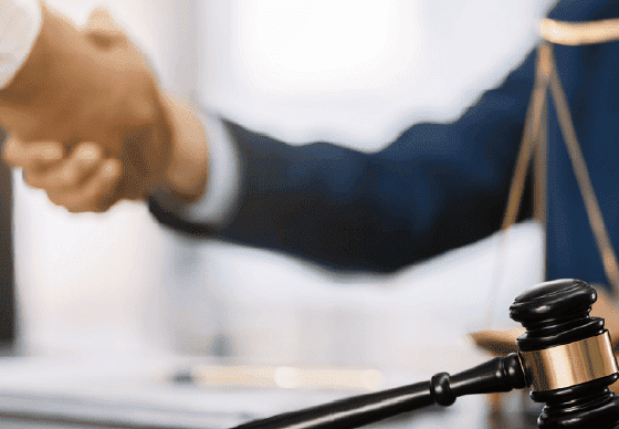 Asesoría experta en derecho de seguros